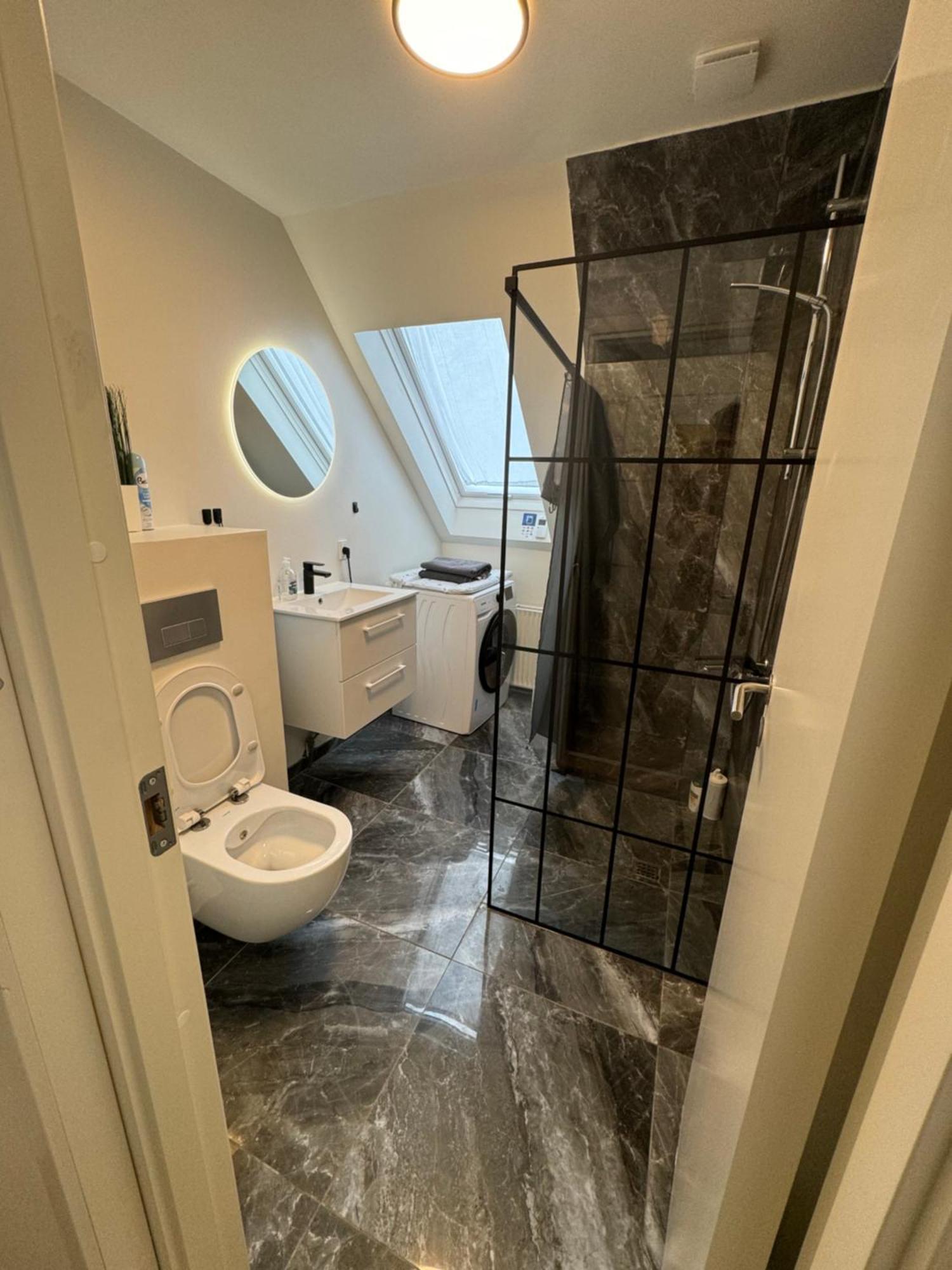The Nightingale - Top-Equipped House In Odense - Free Parking Bagian luar foto